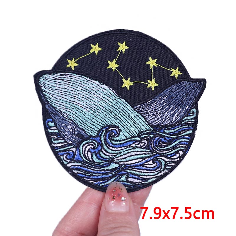 Outdoor Wave Sun Patch Iron On - Outdoor Adventures Clothing 评论和价格